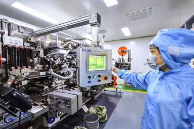 遠(yuǎn)東電池助力華晨新日新能源汽車(chē)下線(xiàn)，技術(shù)開(kāi)發(fā)譜寫(xiě)合作新篇章